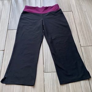 Nike Fit Dry Capri Leggings
